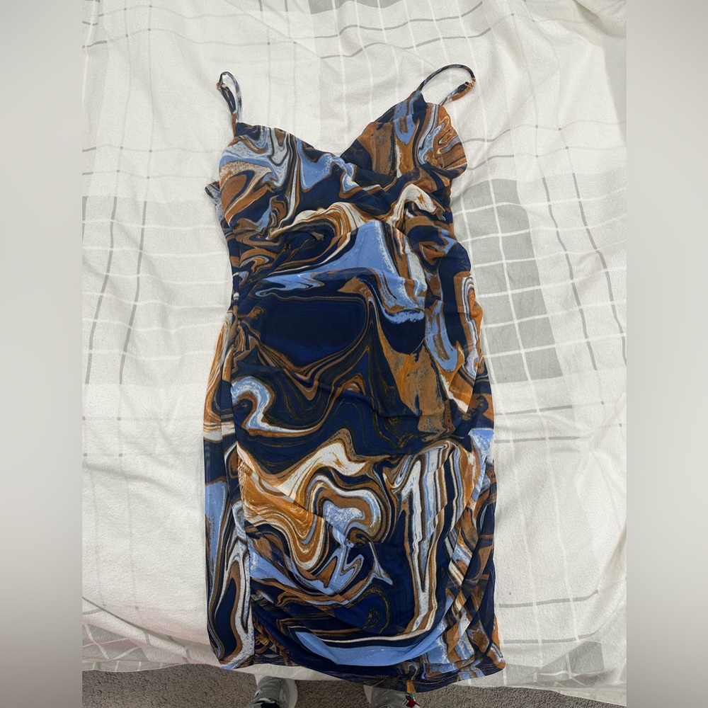 Stretchy dress brand new with tag